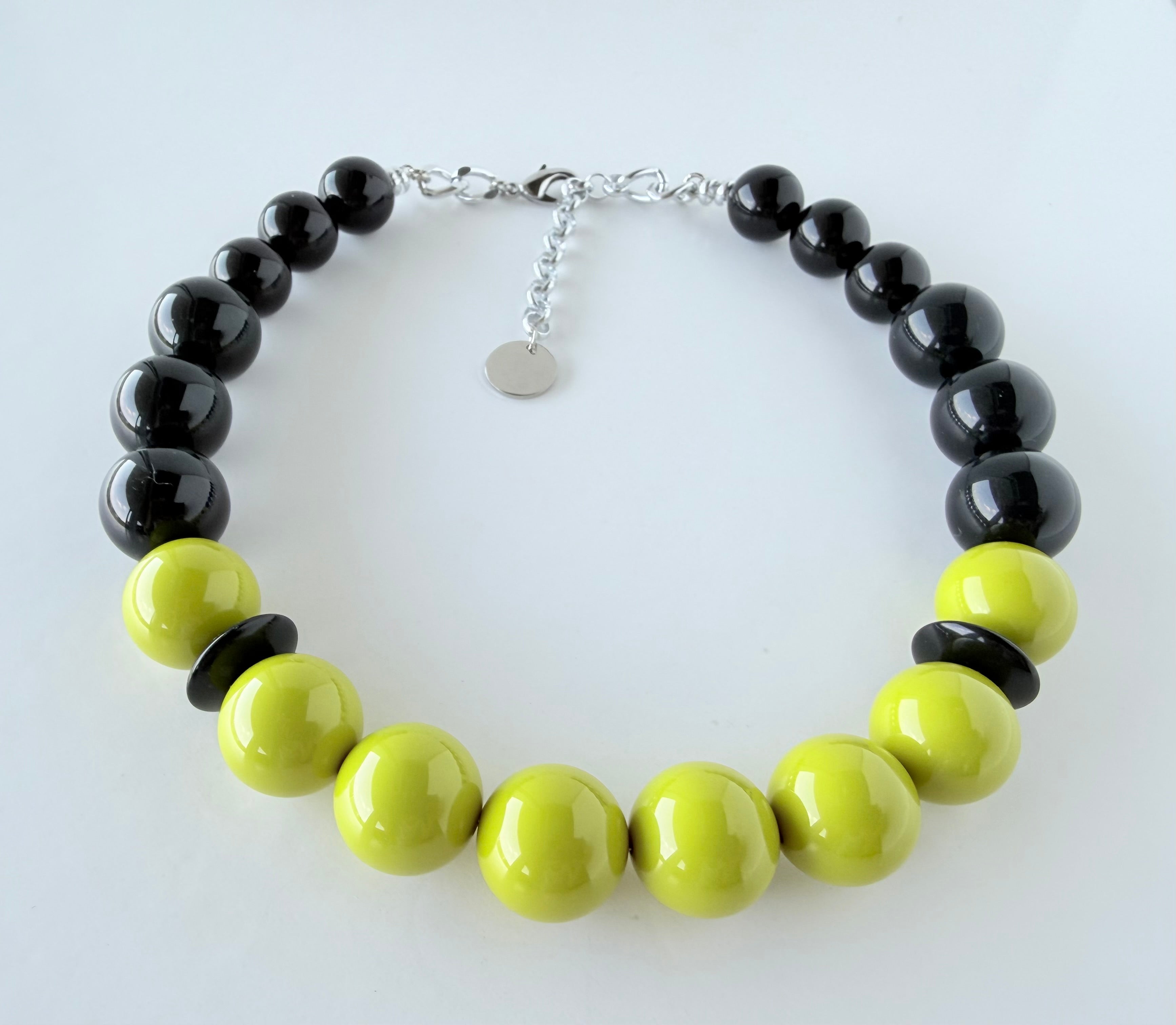 THE SEVENTY COLLECTION- 22 MM ACID GREEN BLACK MARYLIN STATEMENT NECKLACE BY TESSA BIJOUX