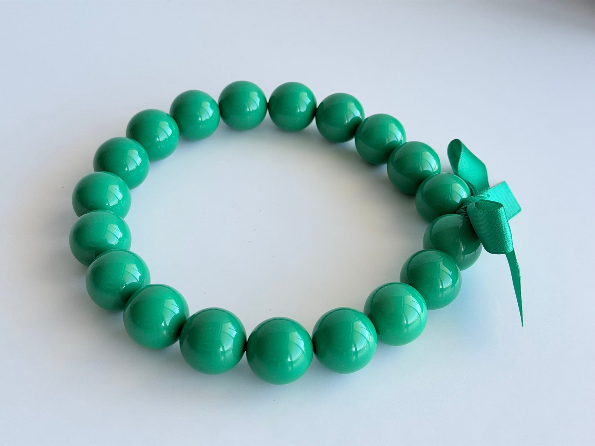 The Seventy Collection-22 mm Grace Green Choker Necklace by Tessa Bijoux