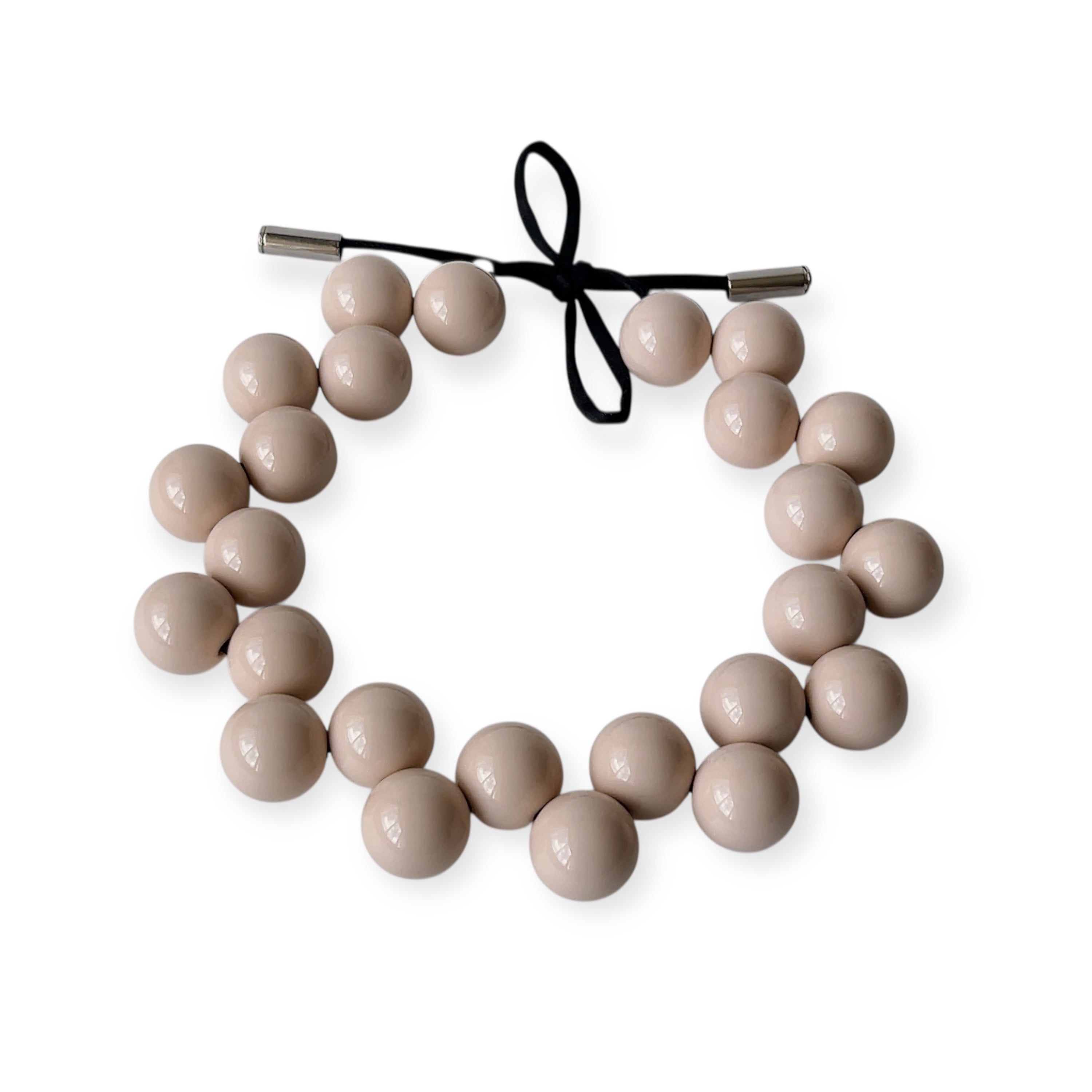 The Seventy- Audrey Beige Glossy Bold Necklace by Tessa Bijoux