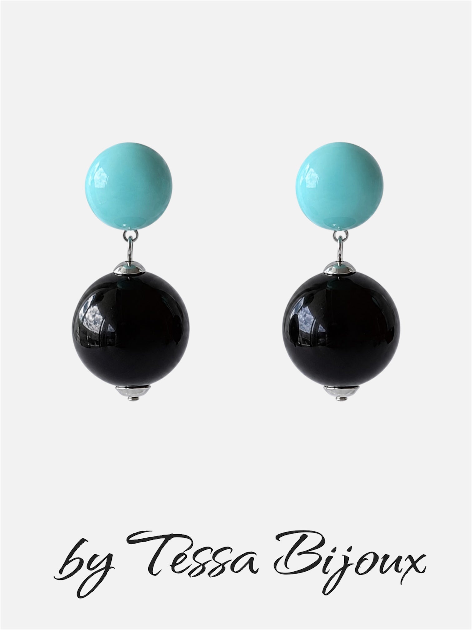 The Seventy Collection by Tessa Bijoux- Turquoise Black Resin Earrings